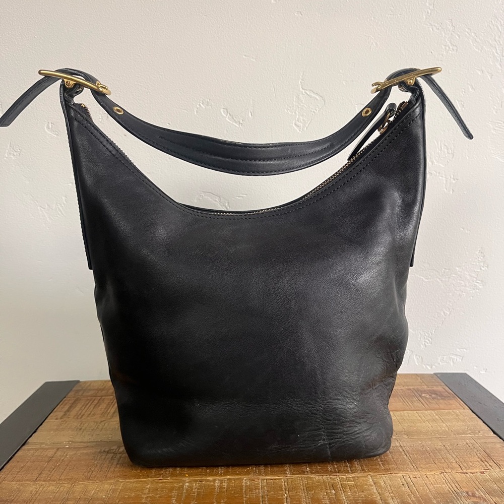 Vintage Coach Legacy 9823